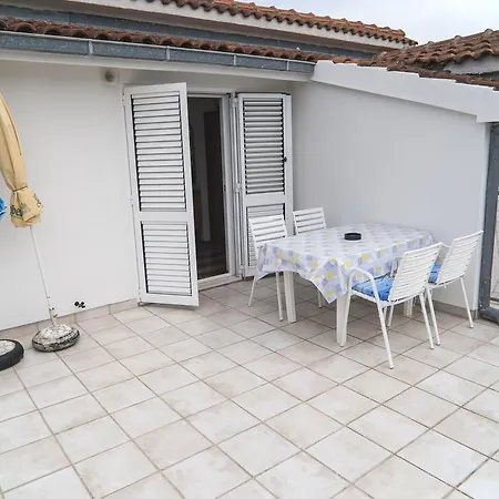 Salov Appartement Rogoznica (Sibenik-Knin)