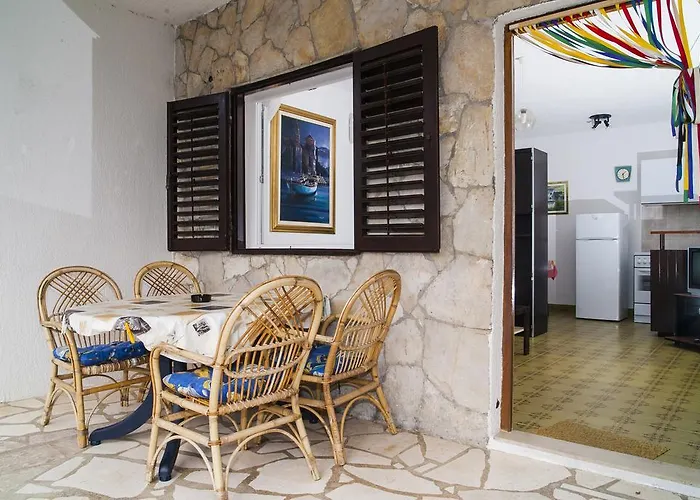 Salov Rogoznica (Sibenik-Knin)